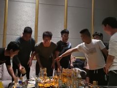 -一代天娇KTV(滇池路店)