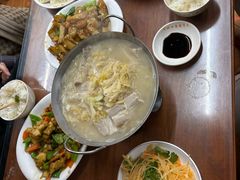 -东北四季饺子王(华山路店)