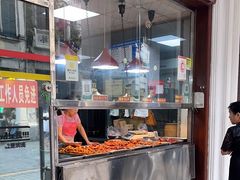 -吴日彪蒜香猪牛排(水巷口店)