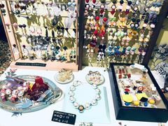 -恋物百货商店(华侨城店)