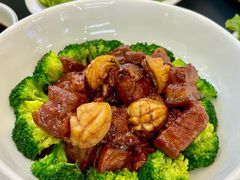 -萃华海鲜阁大排档(五四广场店)