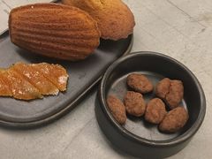 玛德琳-半山腰·云南菜(侨福芳草地店)