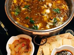 -大河宴·椒麻鱼火锅(北京路中和美食街店)
