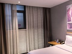 -麗枫酒店(北京学院路六道口地铁站店)