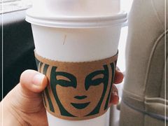 -星巴克臻选(莘庄仲盛店)