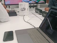 -Apple授权专营店(德汇万达店)