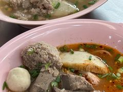 -榮泰米粉湯(Left Shop)