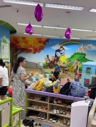 -孩子王(昆山招商花园城店)