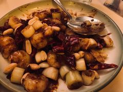 -龙门阵茶屋川菜馆(武康路店)