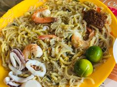 -东海岸人工湖美食村