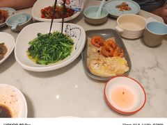 -泓历皇朝酒店(东亭店)