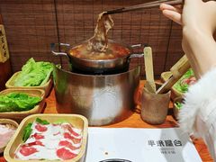 -独食火锅·半米屋台(直营总店)