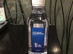 -HIHE Bistro·Oyster Bar(华熙live店)