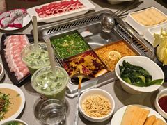 -海底捞火锅(宝龙广场夜宵主题店)