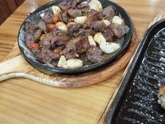 -老东镇啤酒屋海鲜加工·蒸汽海鲜·海鲜烧烤(台东店)