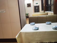 大堂-李连贵熏肉大饼(世纪路店)