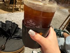 -星巴克臻选(济南恒隆店)