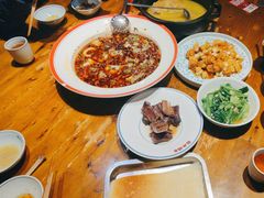 -回水镇·江湖川菜(恒大新城店)
