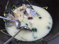 -泸沽肴(泸沽湖大洛水村农村信用社旁店)