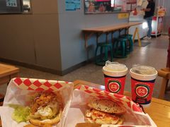 -塔斯汀中国汉堡(凯泽雅园店)