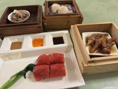 红米脆皮肠粉-元一希尔顿酒店·鲜切牛肉火锅禅自助餐厅