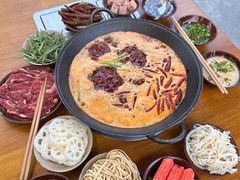 -阳阳老火锅(小南门店)