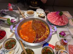 -大龙燚火锅(天安云谷店)