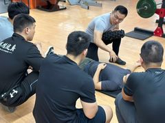 -CXFIT 陈徐健身工作室(凯旋店)