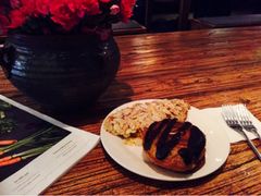 杏仁羊角-BAKER&SPICE(国金中心商场店)