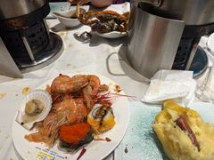 -领鲜活海鲜榴莲自助火锅(东门店)