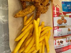 厚切薯条-必胜客(东部星悦天地店)