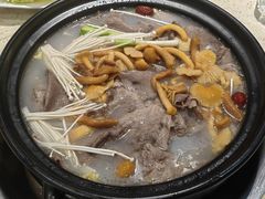 -九寨特色牦牛肉汤锅 羊肉汤锅