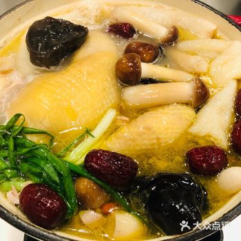 简单的食材，往往用最简单的调料，就能够达到1+1>2