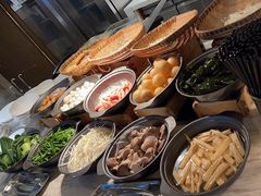 -筠咖啡西餐厅(上海国展宝龙丽筠酒店)