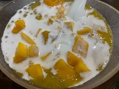 椰汁芒果西米露-仁信老铺甜品(北京路店)