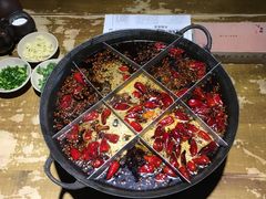 -白乐天毛肚火锅馆(南滨路店)
