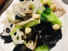 -老广酒楼(樱花店)