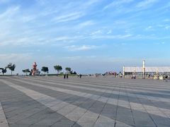 -东港音乐喷泉广场