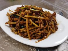 鱼香肉丝-西大酒店