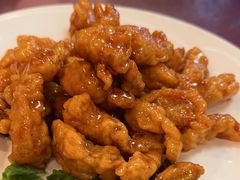 -鑫渔港海鲜本地菜·山海关浑锅(东戴河店)