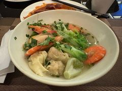 -大中华希尔顿酒店-念自助餐·海南美食·三文鱼