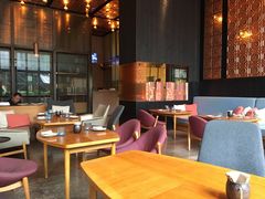 大堂-THE CANNERY&JUJU 新鲜海鲜·牛排美食酒廊