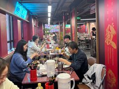 -四囍码头海鲜烧烤自助火锅(外滩南京东路悦荟广场店)