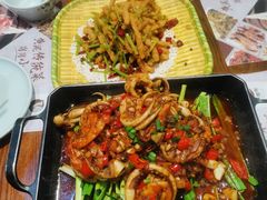 -黄泥岗·地道湖北菜(奥特莱斯店)