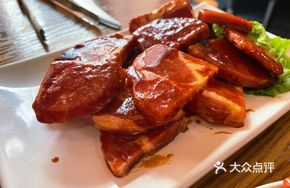 Yu Yong's Large Pork Cubes