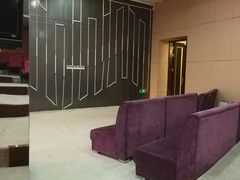 -大连长城大饭店(西安路地铁站店)