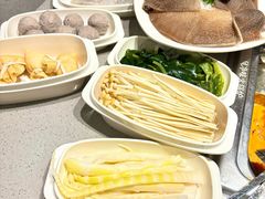 -海底捞火锅(金山百联店)