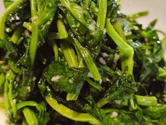 清炒豌豆尖-0776食堂·京城创意菜(七里庄店)