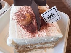 -红跑车蛋糕世界(龙湖杭州西溪天街店)