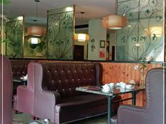 -金陵红鲤鱼餐厅(孝陵卫紫金山店)